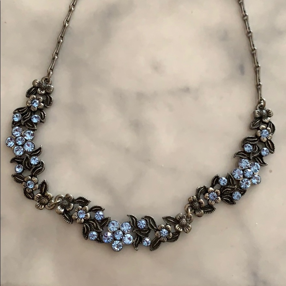 Blue daisy silver necklace